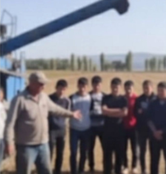 Кәсіби бағдар беру " Мамандықдар әлемі"