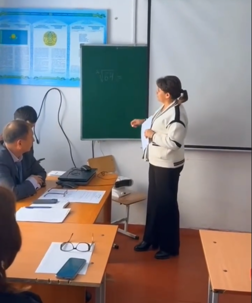 "Жаңалық негізгі орта мектебі" коммуналдық мемелекеттік мекемесінде 05.01. 2026 ж. күні кезекті педагогикалық кеңес отырысы жаңа форматта өткізілді.